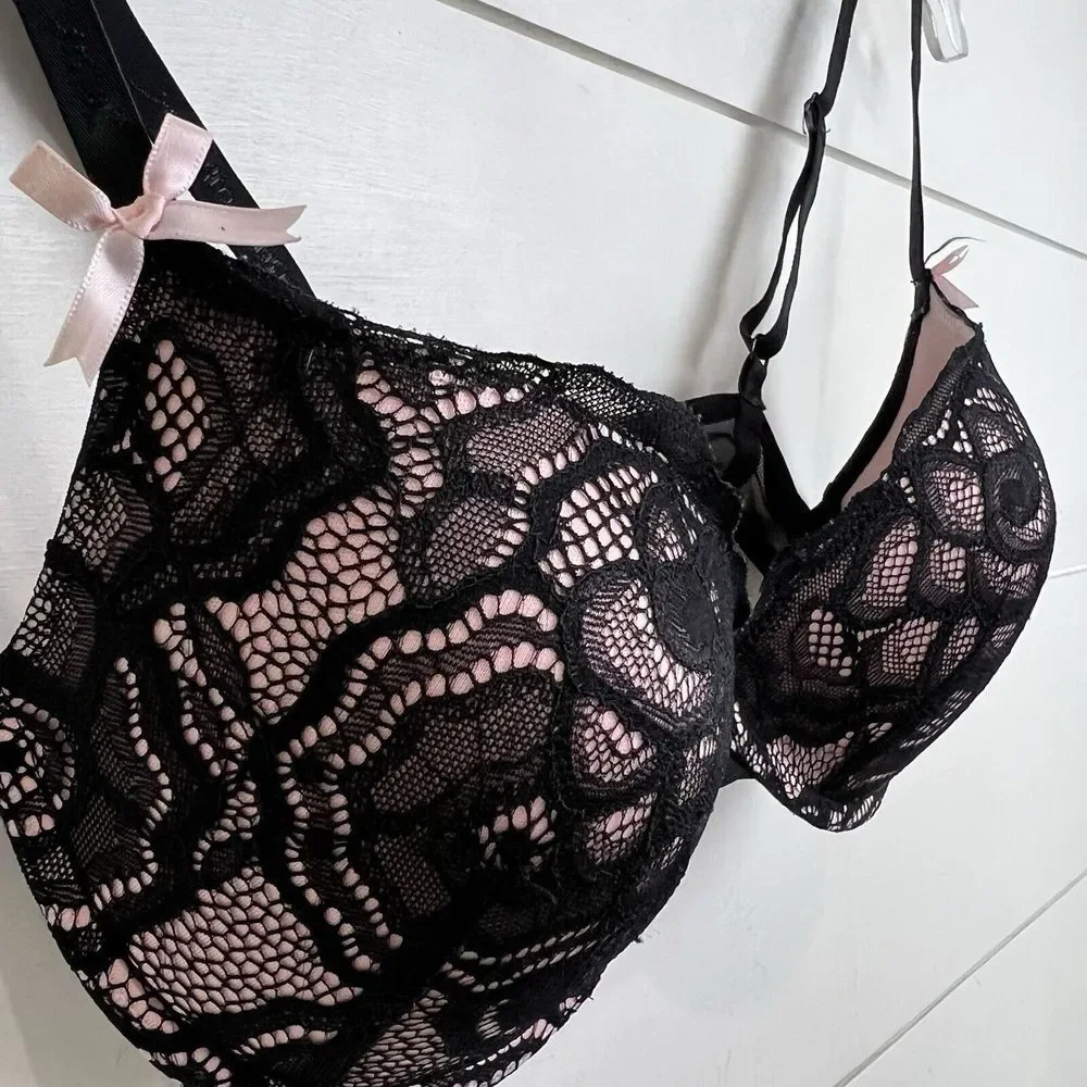 Betsey Johnson‎ Lace Push Up Padded Bra 34C Underwire Black